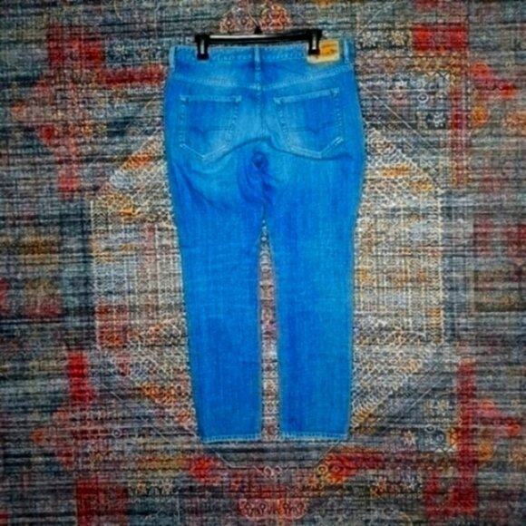 Diesel womens medium wash distressed Rizzo low regular slim straight 29x30 EUC - Picture 2 of 4